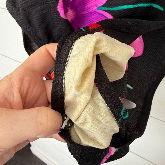 Sessa Women’s Large Floral One Piece Swim - Picture 2 of 6